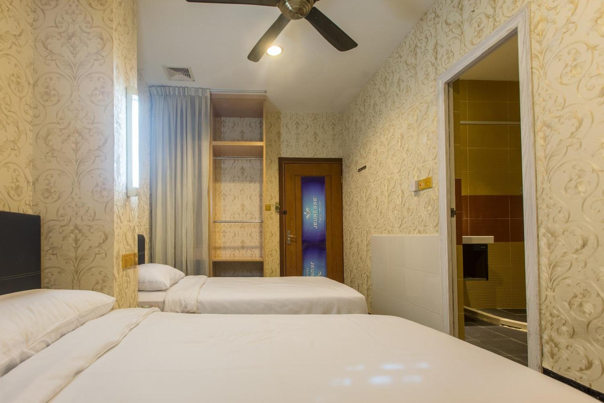 Spot On 89858 Rebecca'S Homes Kota Kinabalu Luaran gambar