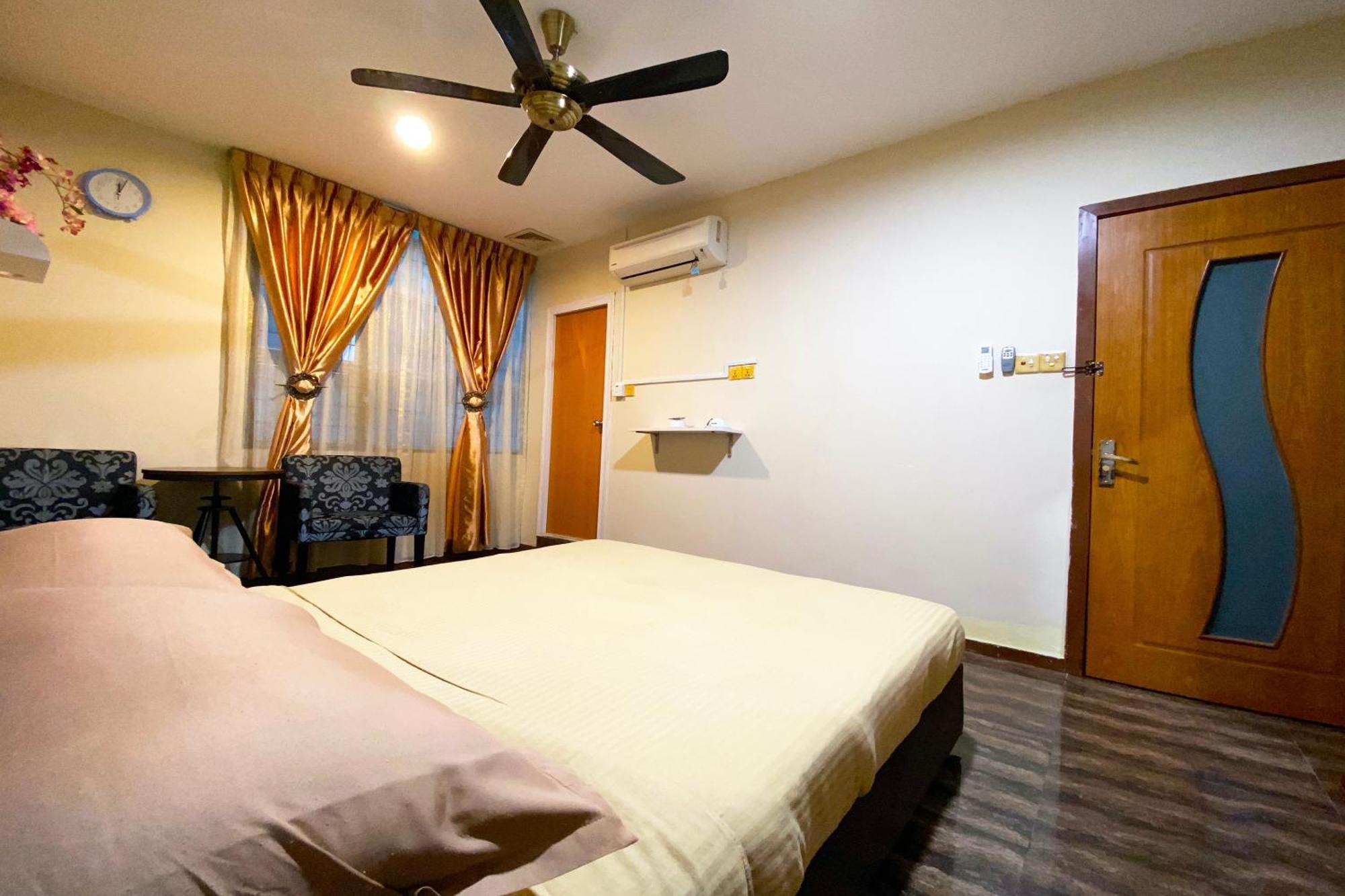 Spot On 89858 Rebecca'S Homes Kota Kinabalu Luaran gambar