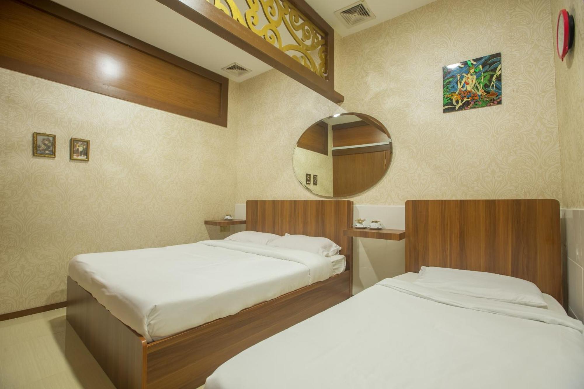 Spot On 89858 Rebecca'S Homes Kota Kinabalu Luaran gambar
