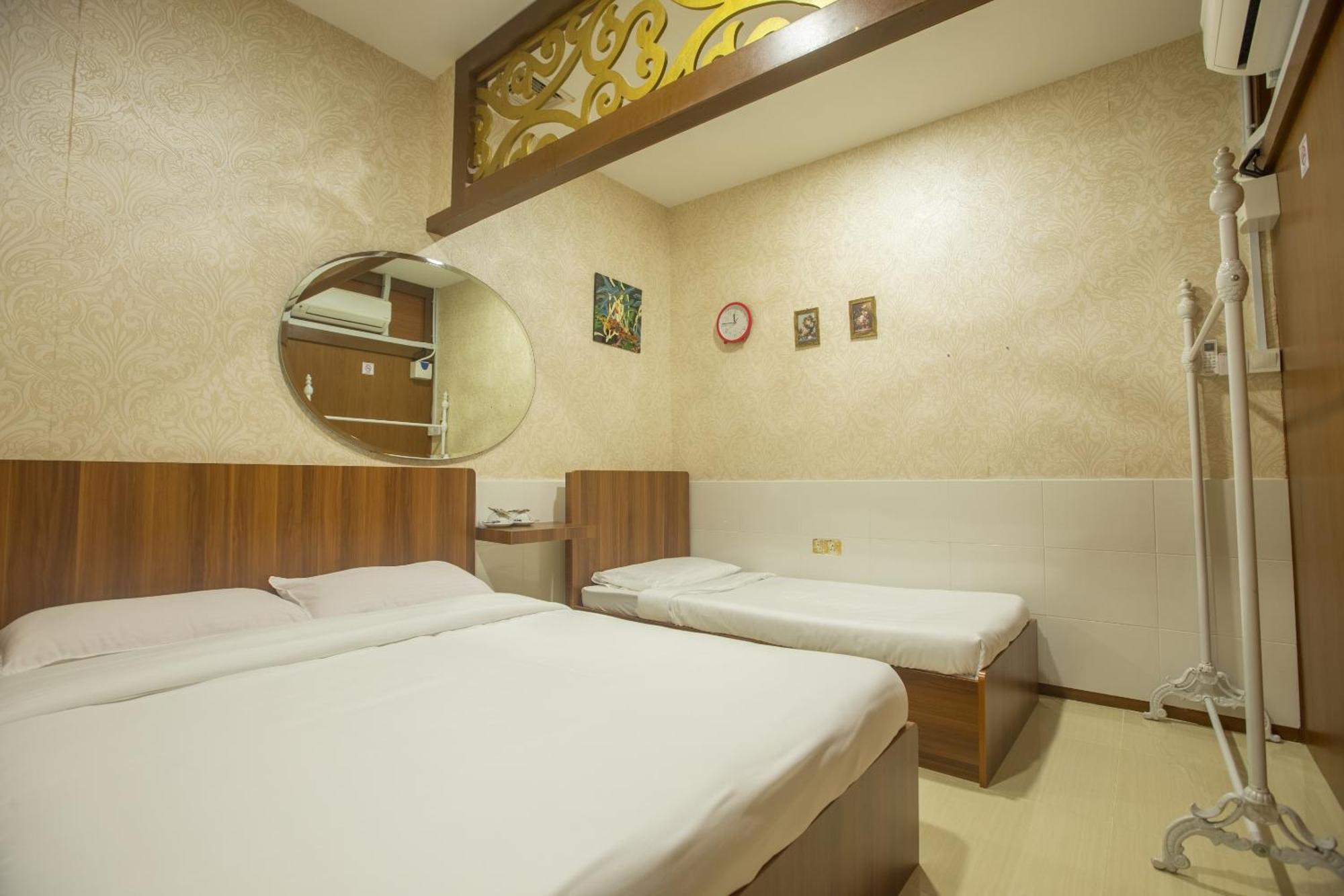 Spot On 89858 Rebecca'S Homes Kota Kinabalu Luaran gambar