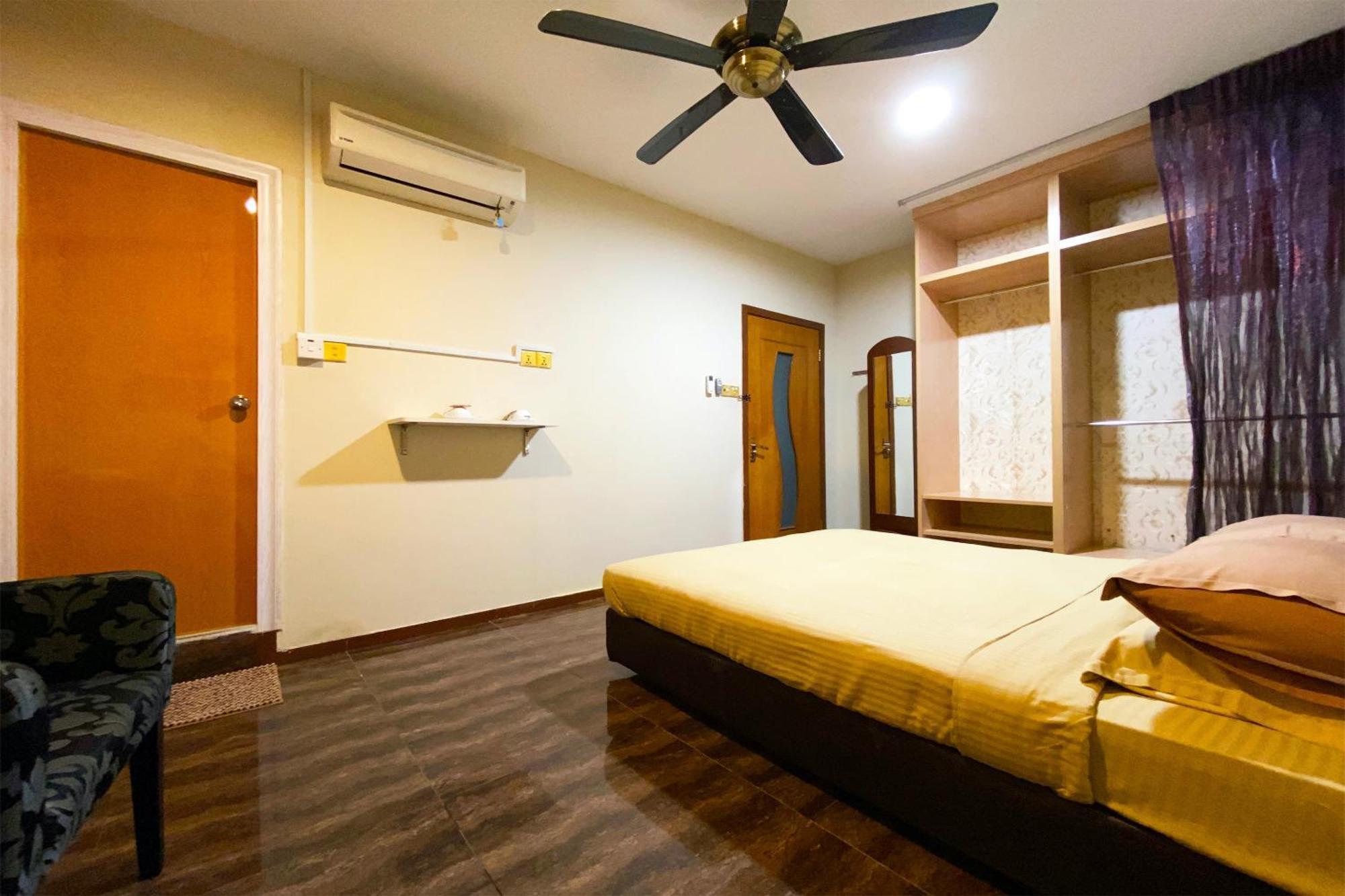 Spot On 89858 Rebecca'S Homes Kota Kinabalu Luaran gambar