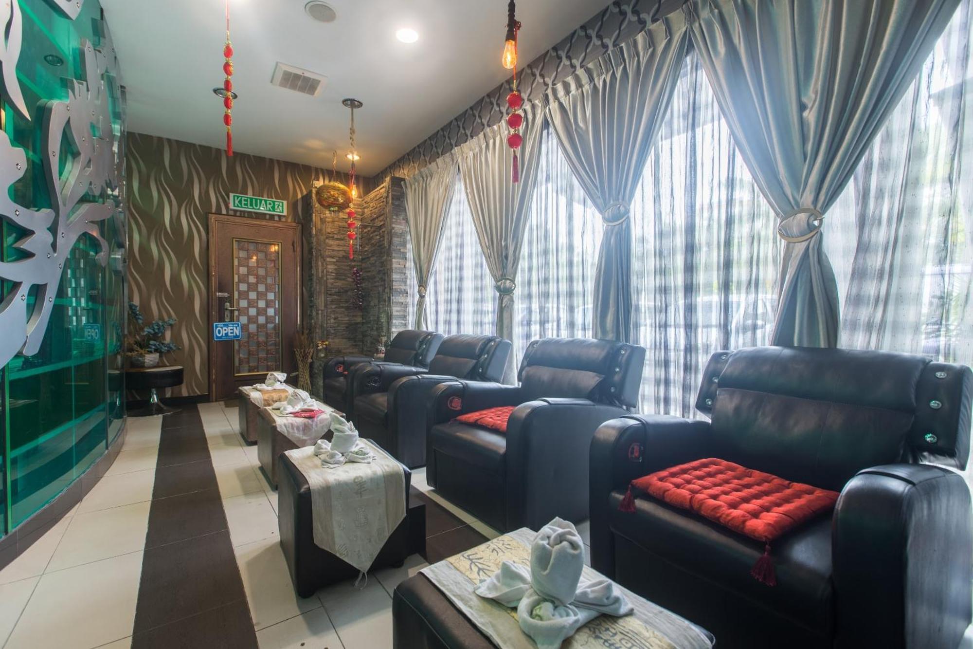 Spot On 89858 Rebecca'S Homes Kota Kinabalu Luaran gambar